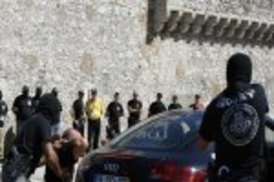 Agentes treinam operações de risco