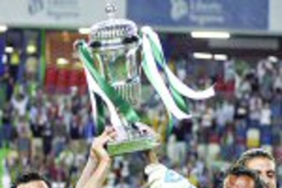 Rico golo em jogo pobre