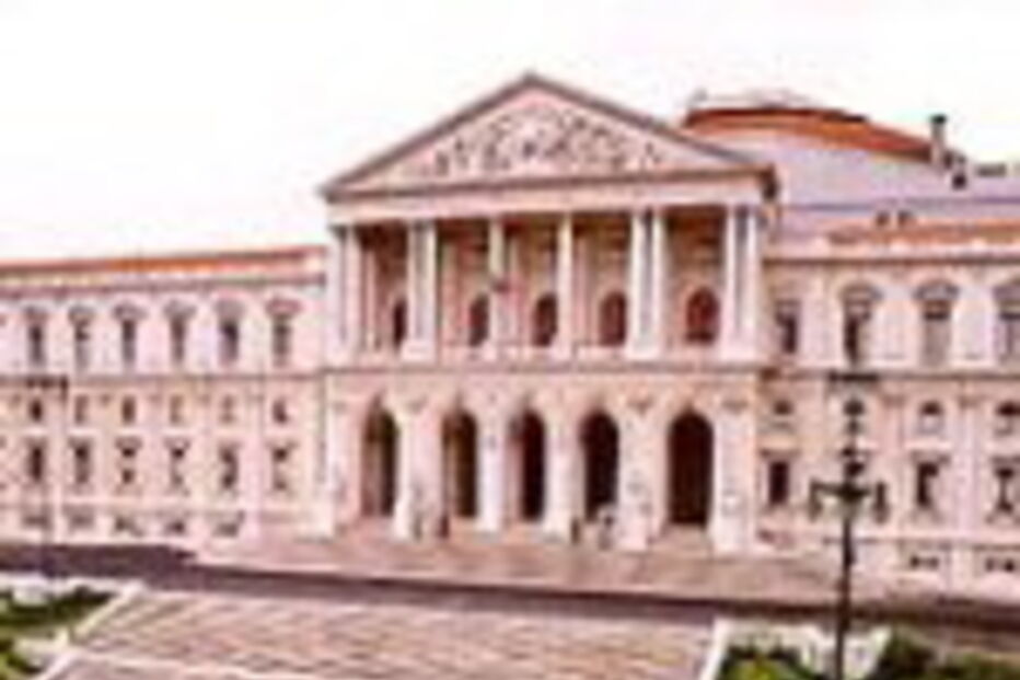 CÓDIGO DE TRABALHO NO PARLAMENTO