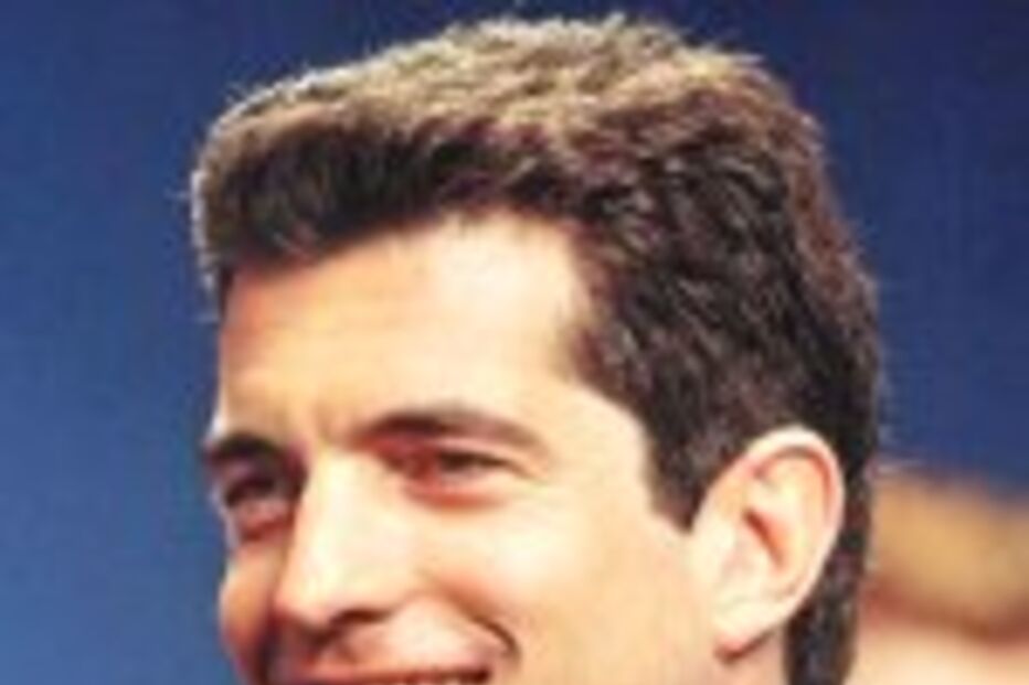 MULHER DE JFK JUNIOR ERA DROGADA