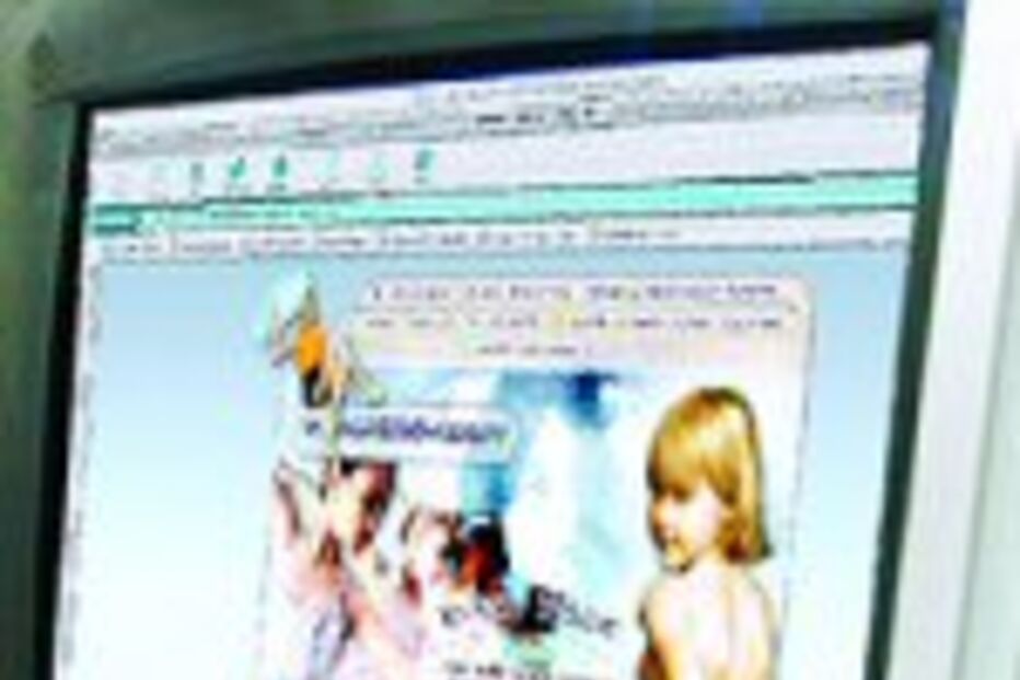 Vídeo pornográfico com menor na net
