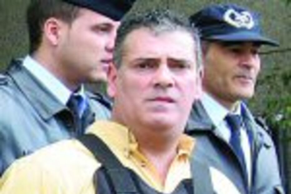 Sindicato entrega 30 coletes