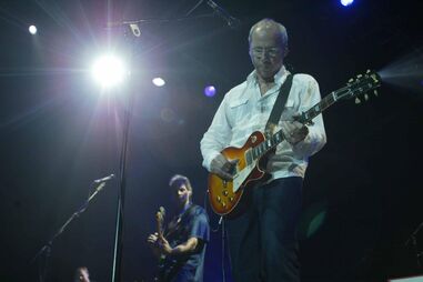 Knopfler em concerto quase bom