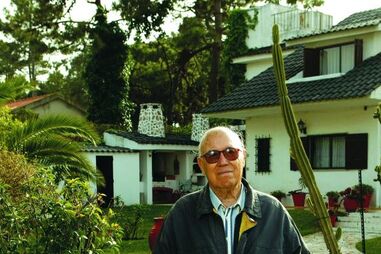 "Peça a peça, como um lego"