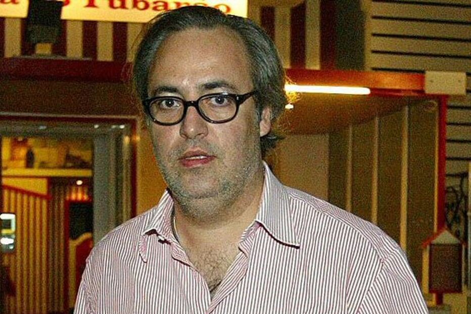 Ex-presidente diz que está à disposição da SAD