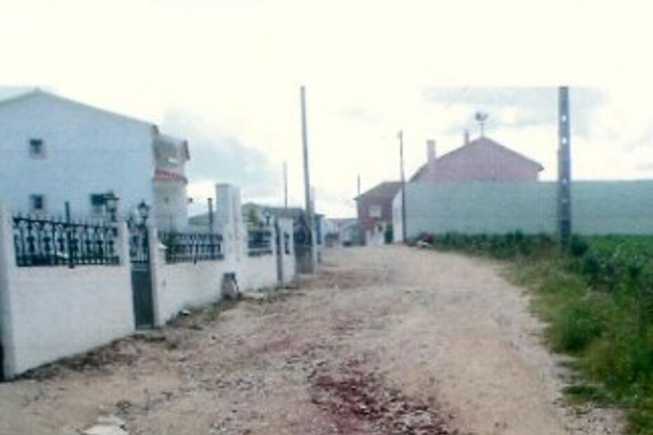 Moradores em Rochaforte pedem obras à Câmara do Cadaval