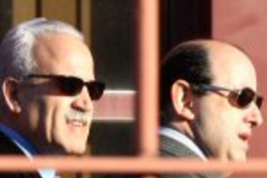 João Mesquita quer falar