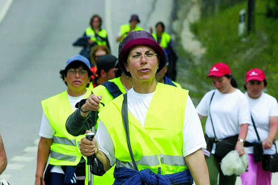 Fiéis têm de pagar um milhão