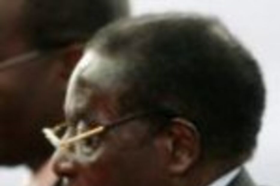 Mugabe acusa oposição de aterrorizar aldeias