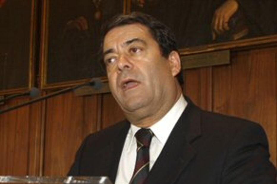 “Proibia sindicatos das magistraturas”