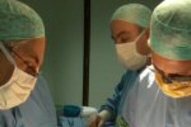 37 mil esperam operação a ossos