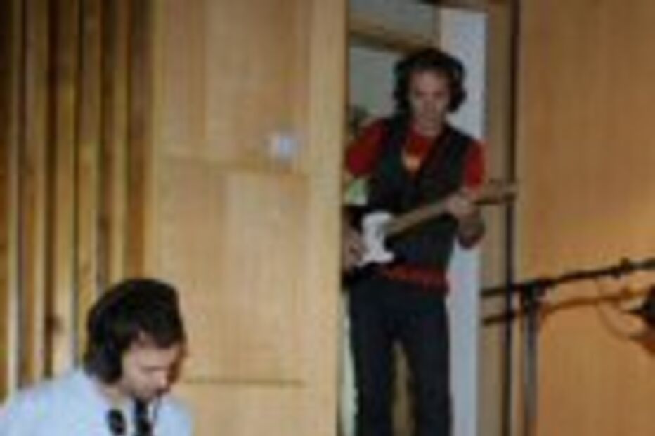 Delfins preparam disco de originais