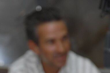 Quer vender rim para ajudar filho