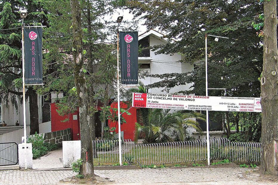 Tiros e pancada em discoteca