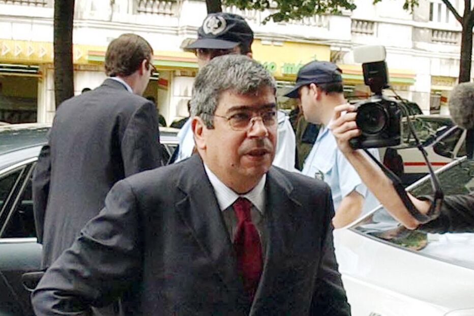 Ferro Rodrigues perde recurso