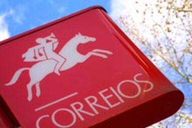 Duas centenas de pensionistas sem reforma