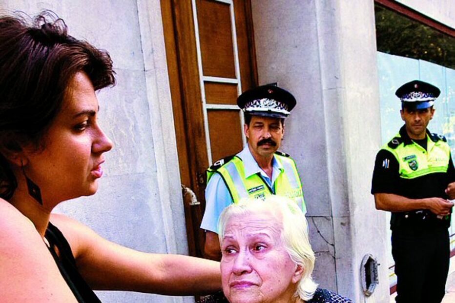 Fogo serviu para “limpar quarteirão”