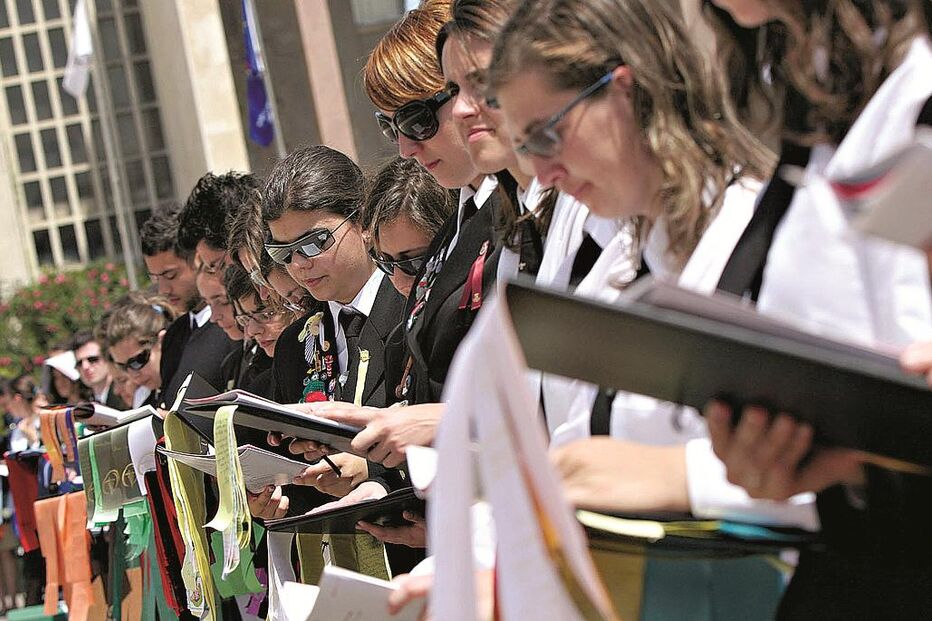 118 euros por mês em explicações 