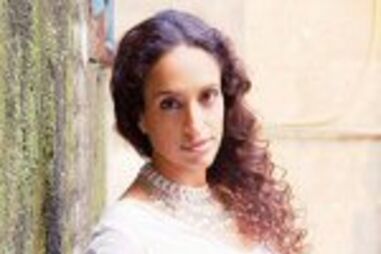 Israelita Noa exibe-se no Teatro das Figuras 