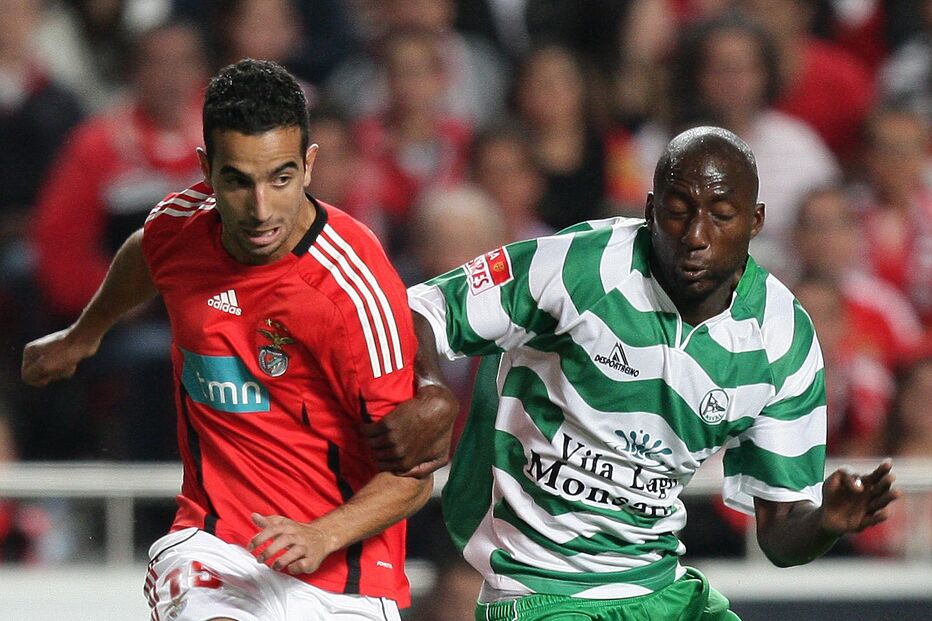 Benfica vence Naval na Luz