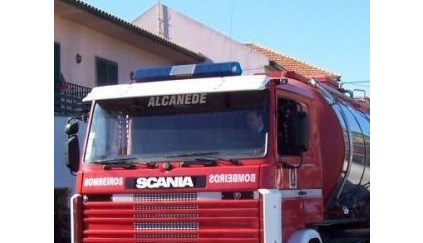 Conheça o Scania 113H que está causando polêmica na internet
