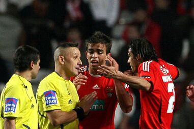 Nuno Gomes punido desmente ofensa