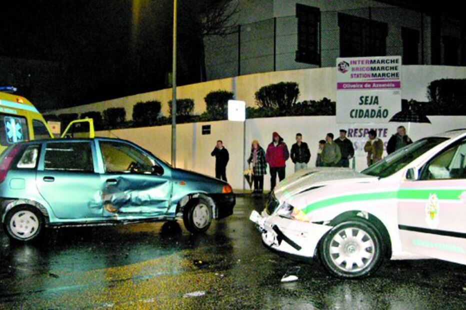 Acidente fere militar da GNR