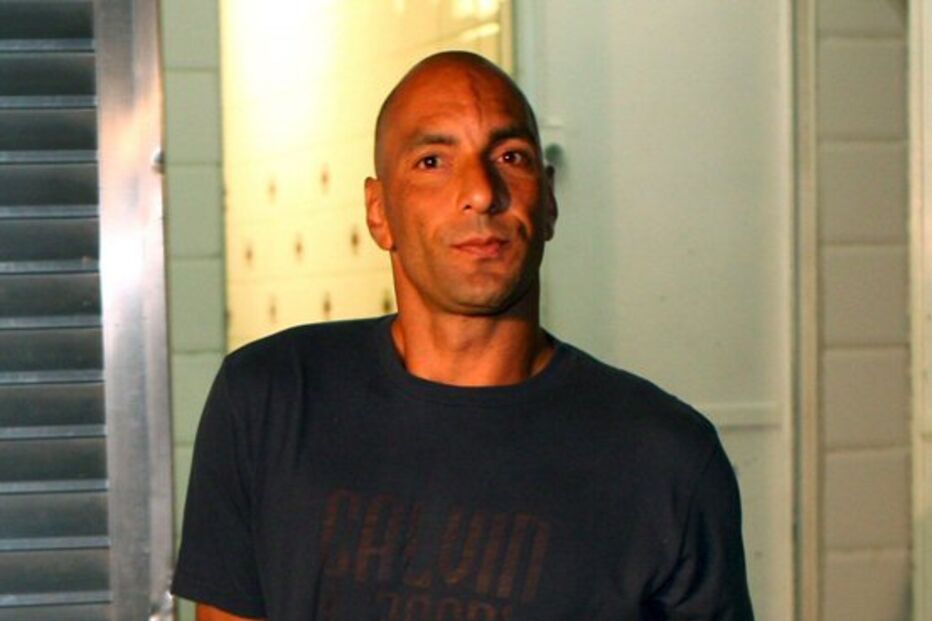 ‘Animal’ pendura as chuteiras