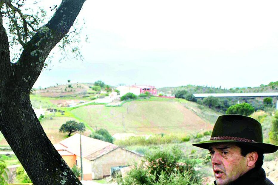 Suinicultura está junto a habitação