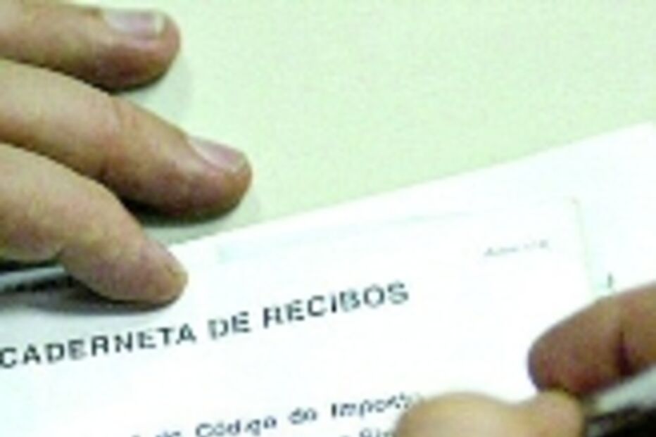 Fisco recua nas multas a recibos verdes