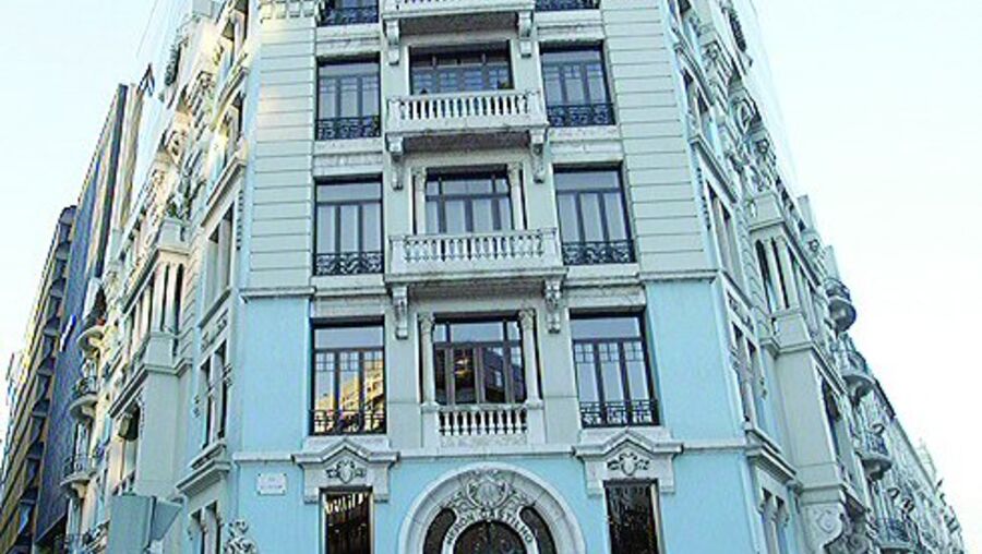 A  mãe do primeiro-ministro vive actualmente no quarto andar deste edifício