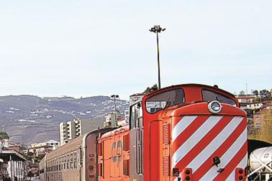 CP suspende circulação de comboios na Figueira da Foz