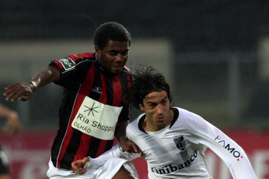 Triunfo sobre algarvios garante meias-finais aos vimaranenses