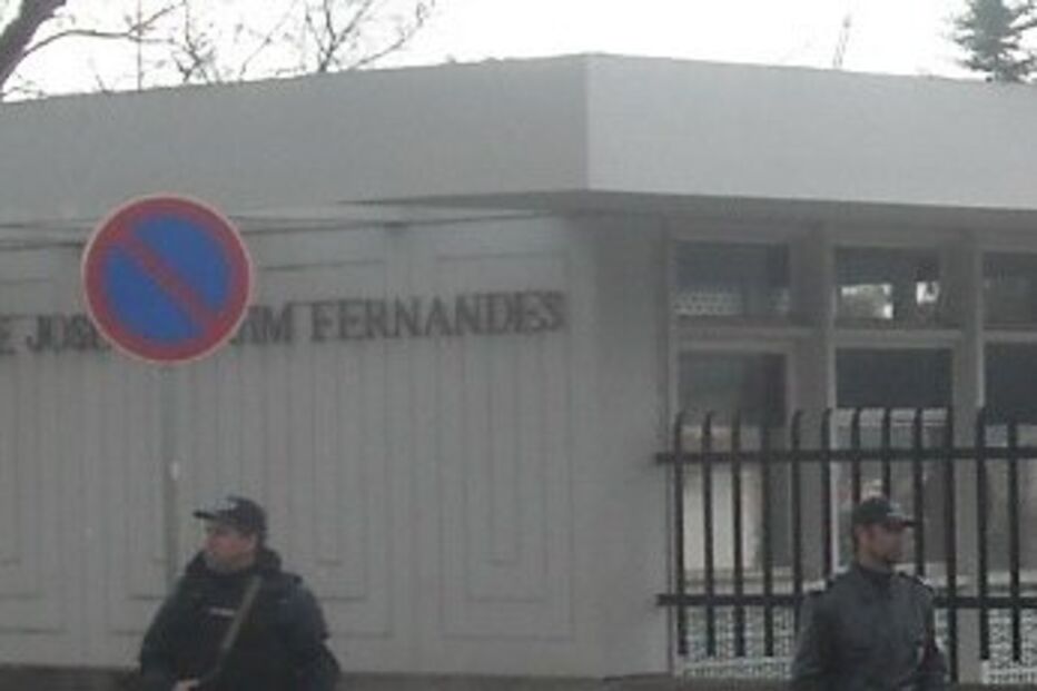 Ferido grave em tiroteio