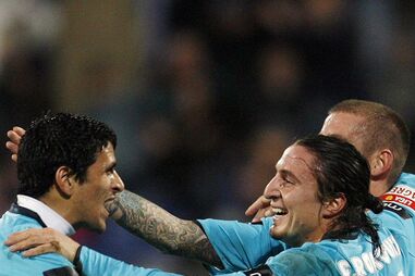 Líder sem vacilar antes do clássico