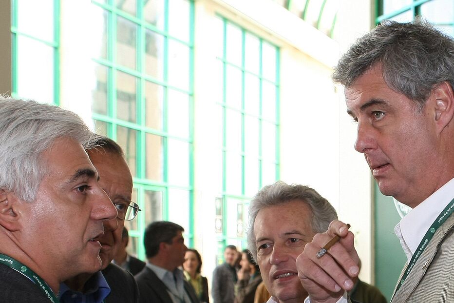 Bettencourt não é candidato 