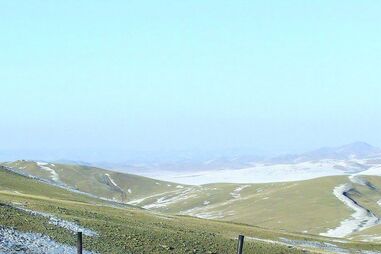 Utopia bucólica pode ser vivida em tendas na estepe 