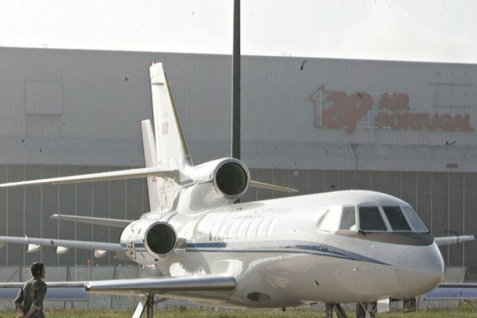 Anomalia no Falcon obriga a substituição