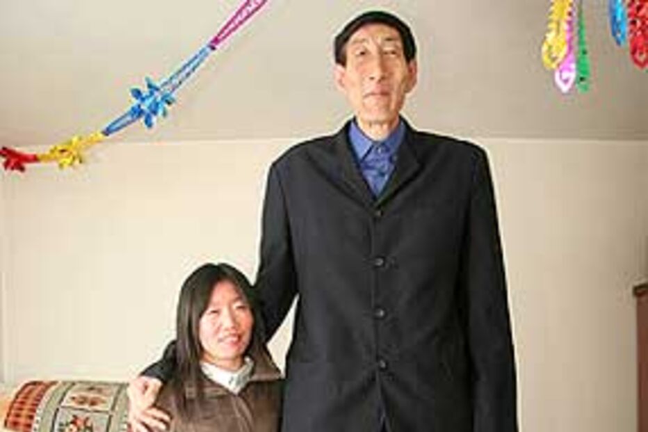 Homem mais alto do Mundo tem 2,46 metros