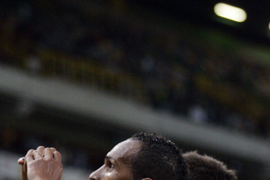 Com Liedson dá até para dormir