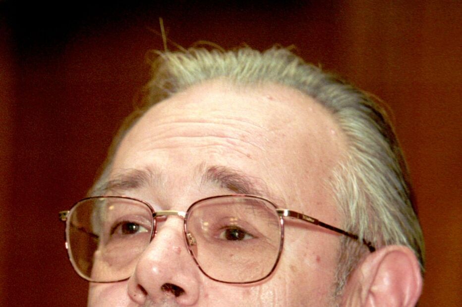 Carlos Candal: Indisposto em debate 