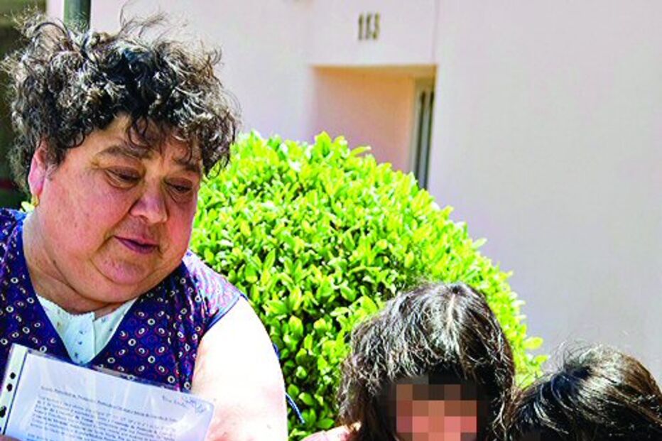 Recusou chamar pai e foi agredida