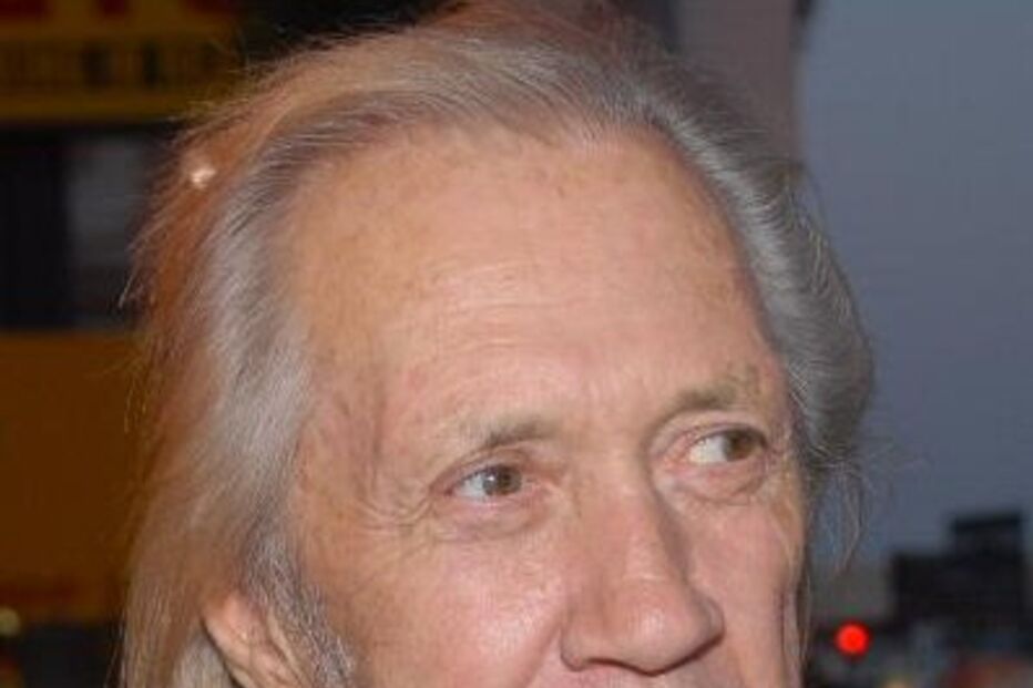 FBI investiga morte de David Carradine