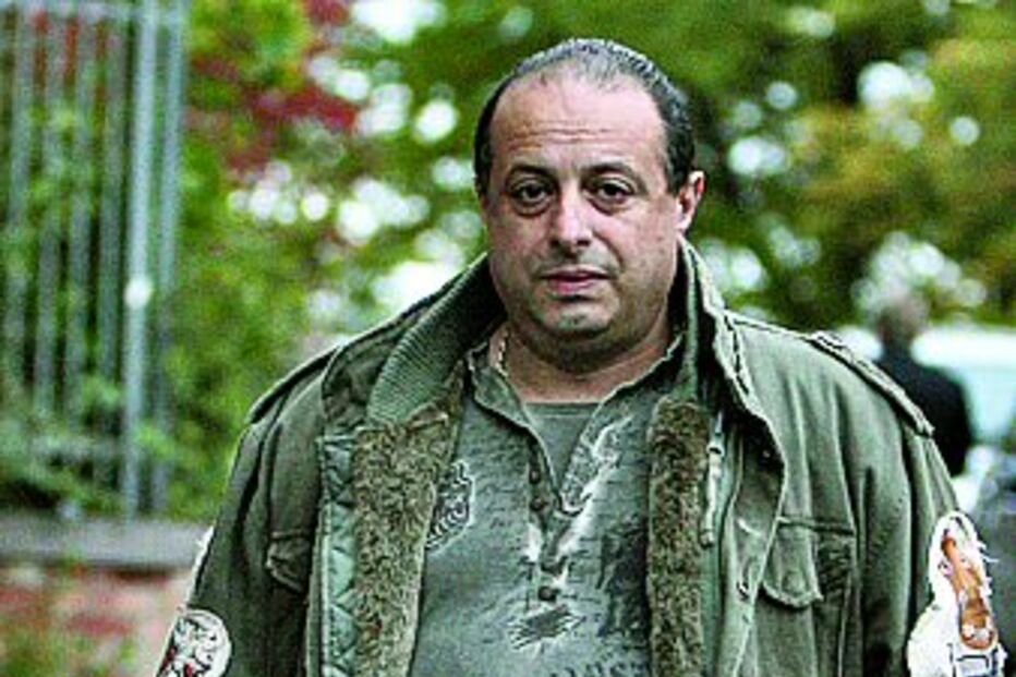 Mestre Alves agredido