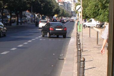 Av. de Berna com jardins suspensos