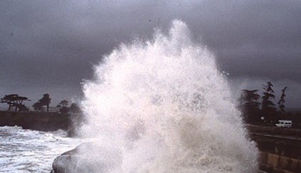 Fenómeno climático El Niño deverá continuar até Abril de 2024, Clima