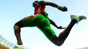 Nélson Évora: Salto de 17,55 metros só chegou para a prata (COM VÍDEO)