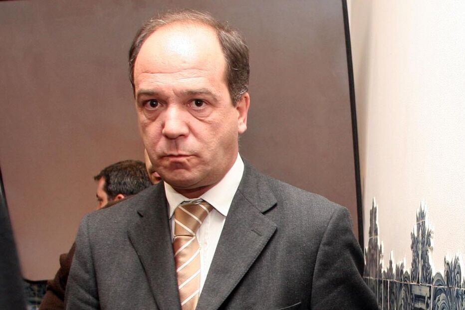 Abaixo-assinado “é um truque”