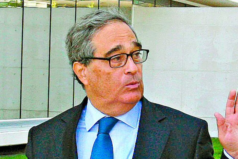 Abel Pinheiro fez ligação a Governo