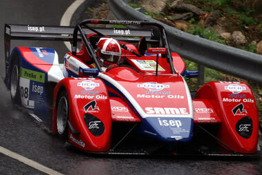 Corrida de automóveis em Guimarães